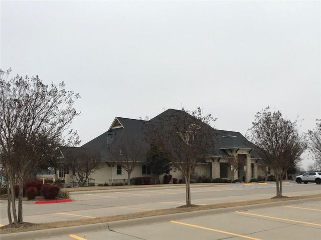 1922 Running Deer Lane, Gunter, TX 75058