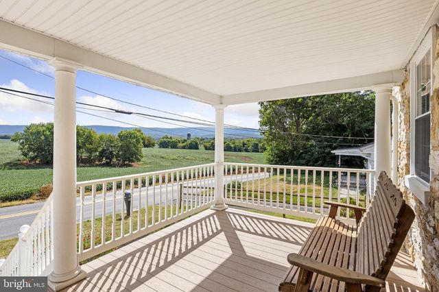 4071 KABLETOWN RD, Charles Town, WV 25414