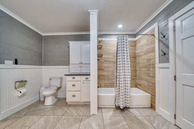 400 N Lake St., Waskom, TX 75692