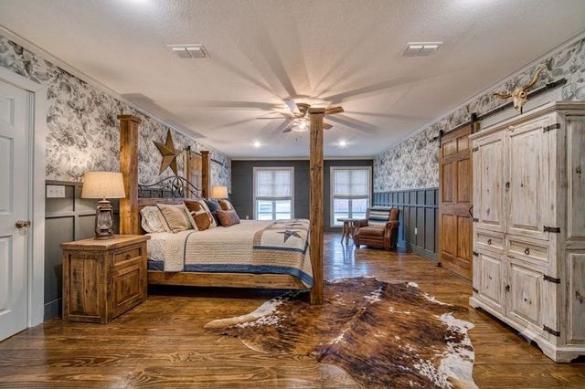 400 N Lake St., Waskom, TX 75692