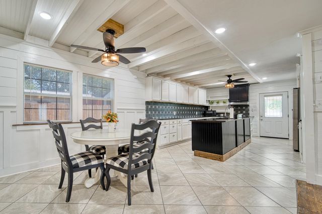 400 N Lake St., Waskom, TX 75692