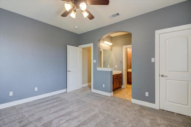 10242 Brangus RD, Driftwood, TX 78619
