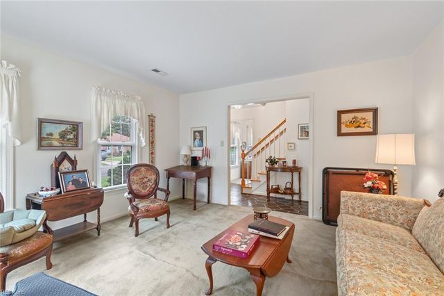 474 Dunmore DR, Newport News, VA 23602