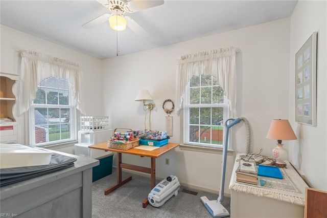 474 Dunmore DR, Newport News, VA 23602