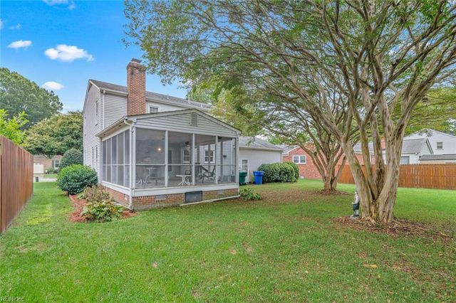 474 Dunmore DR, Newport News, VA 23602