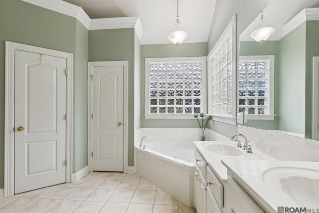 15125 Bluffwood Cir, Prairieville, LA 70769