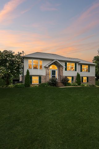 2501 Golden Pond Ln, Spring Hill, TN 37174