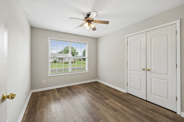 2501 Golden Pond Ln, Spring Hill, TN 37174
