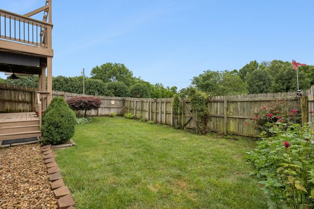 2501 Golden Pond Ln, Spring Hill, TN 37174