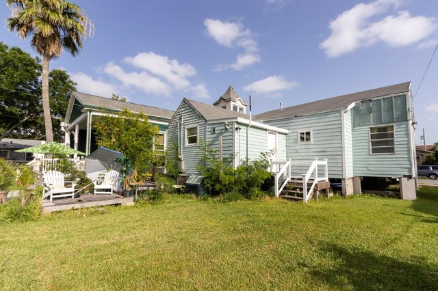 1415 Avenue K, Galveston, TX 77550