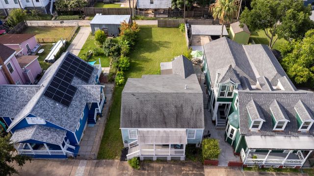 1415 Avenue K, Galveston, TX 77550