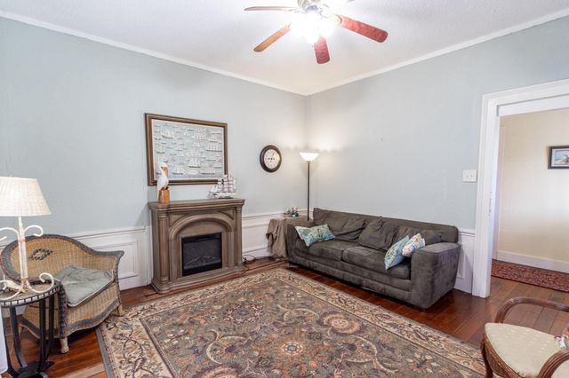1415 Avenue K, Galveston, TX 77550