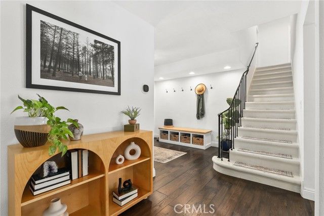 23546 Community, West Hills (los Angeles), CA 91304