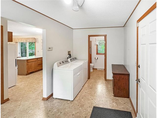 1622 US Highway 8, Saint Croix Falls, WI 54024