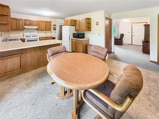 1622 US Highway 8, Saint Croix Falls, WI 54024