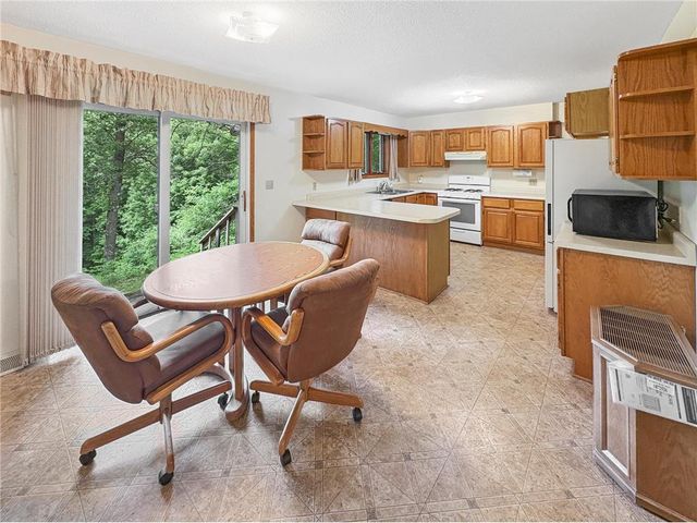 1622 US Highway 8, Saint Croix Falls, WI 54024
