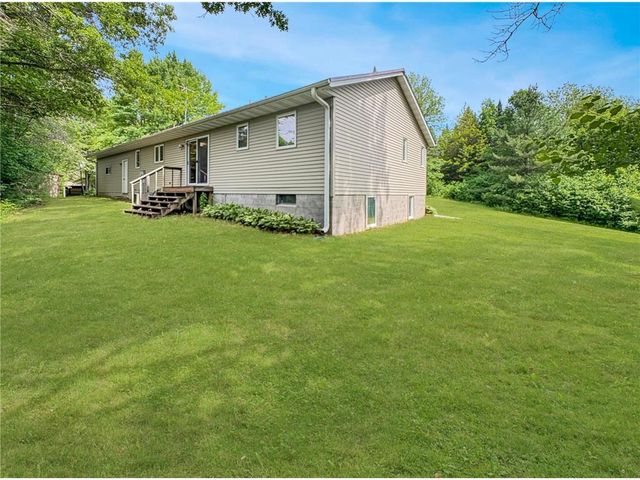 1622 US Highway 8, Saint Croix Falls, WI 54024