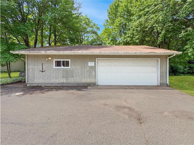 1622 US Highway 8, Saint Croix Falls, WI 54024