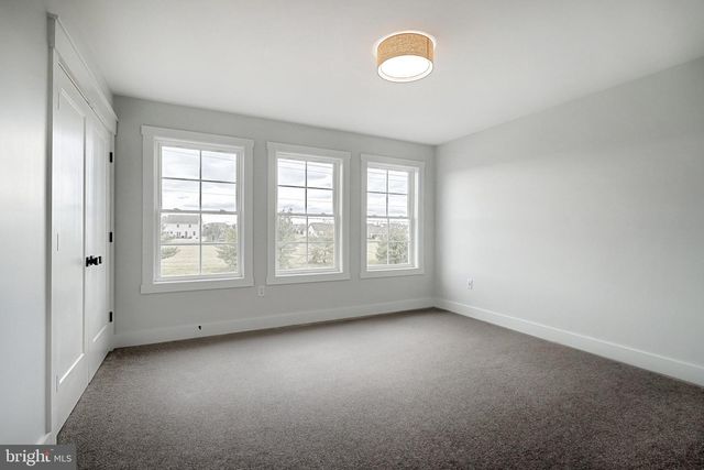 1983 HIGH ST, York, PA 17408