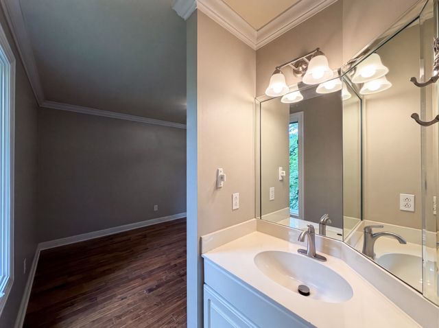 7030 Willowick Dr, Brentwood, TN 37027