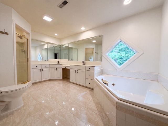 7030 Willowick Dr, Brentwood, TN 37027