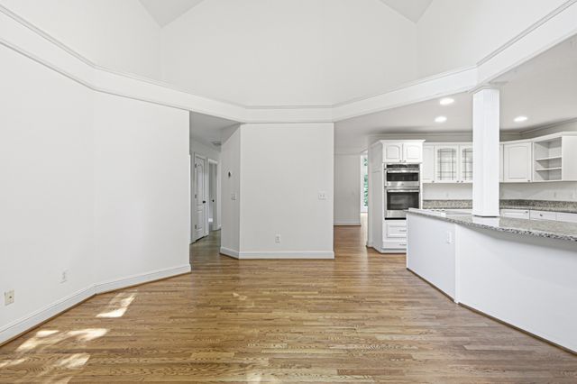 7030 Willowick Dr, Brentwood, TN 37027