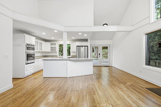 7030 Willowick Dr, Brentwood, TN 37027