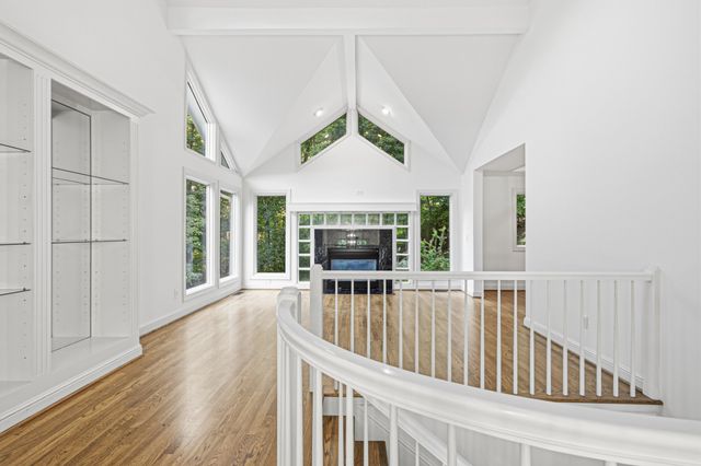 7030 Willowick Dr, Brentwood, TN 37027