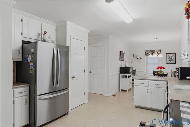 7450 Lake Terrell Dr, Hanover, VA 23111