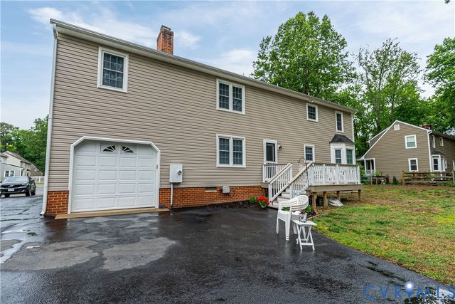7450 Lake Terrell Dr, Hanover, VA 23111
