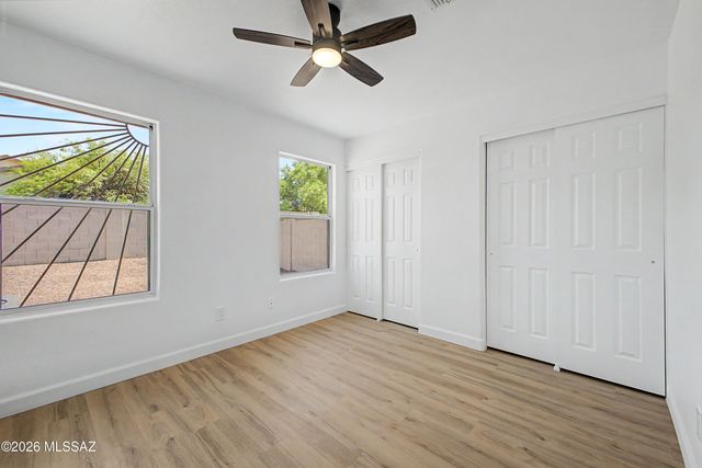 6399 S Sunrise Valley Drive, Tucson, AZ 85706