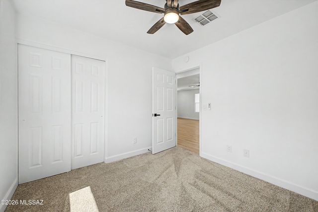 6399 S Sunrise Valley Drive, Tucson, AZ 85706
