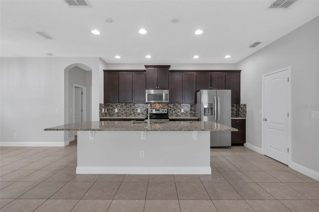 12826 WOODMERE CLOSE DR, Windermere, FL 34786