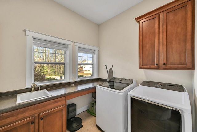 1535 Coventry COURT, Hubertus, WI 53033