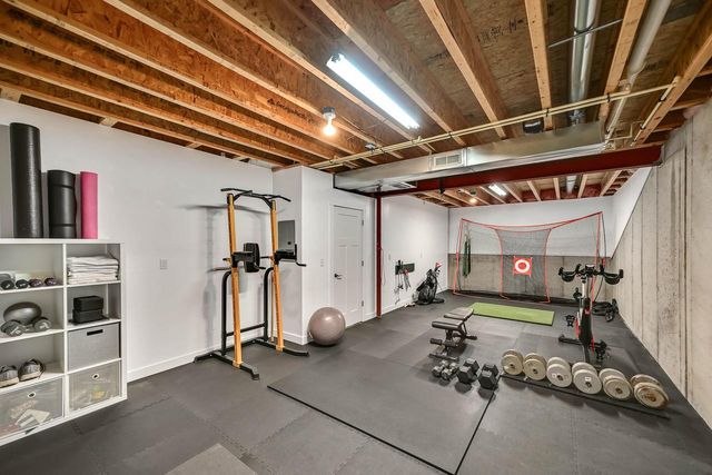 1535 Coventry COURT, Hubertus, WI 53033