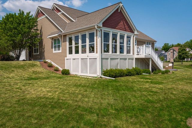 1535 Coventry COURT, Hubertus, WI 53033