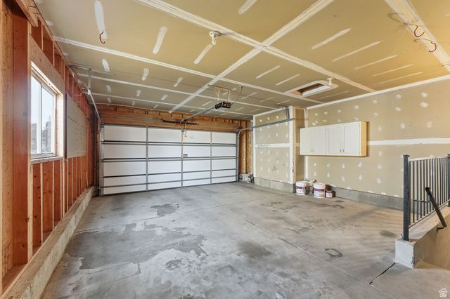 5141 S 2975 W, Roy, UT 84067