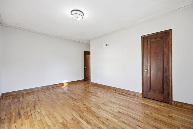 329 Sinclair Avenue SE, Cedar Rapids, IA 52403