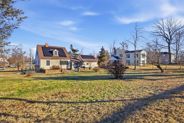 329 Sinclair Avenue SE, Cedar Rapids, IA 52403