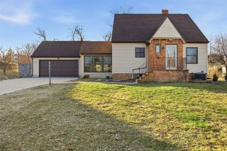 329 Sinclair Avenue SE, Cedar Rapids, IA 52403