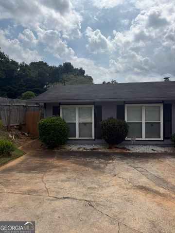 4419 Carriage Trail, Stone Mountain, GA 30083