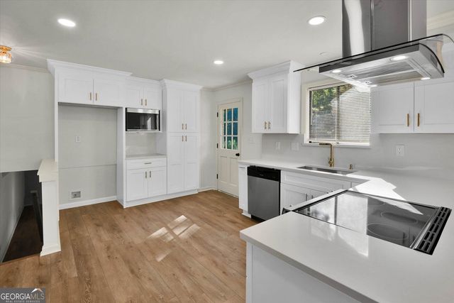 150 Thornton Drive, Fayetteville, GA 30214