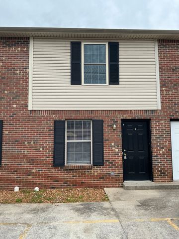 293 Stateline Rd, Oak Grove, KY 42262