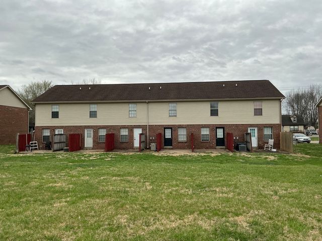 293 Stateline Rd, Oak Grove, KY 42262