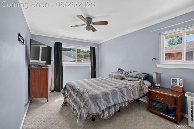7660 Louise Court, Westland, MI 48185