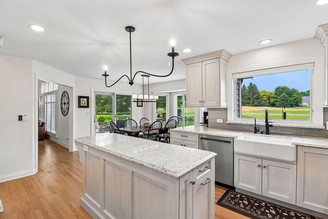 1514 Fargo Boulevard, Geneva, IL 60134