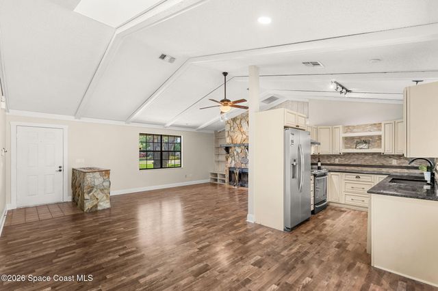 364 Hatcher Street SE, Palm Bay, FL 32909