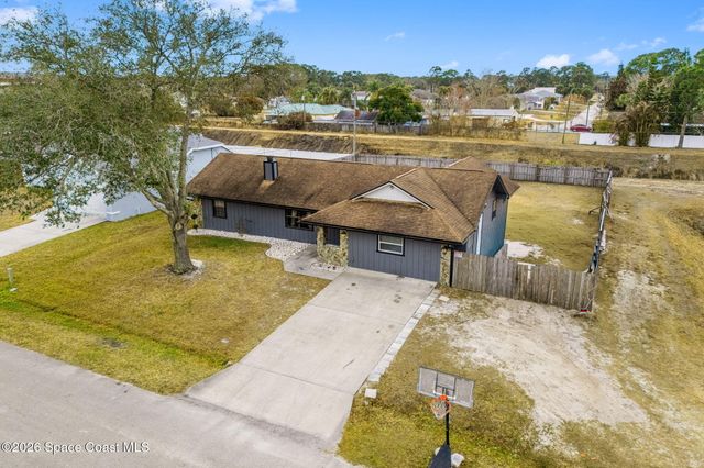 364 Hatcher Street SE, Palm Bay, FL 32909