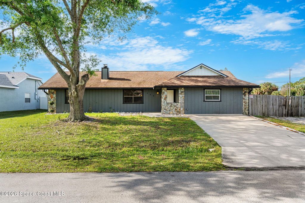 364 Hatcher Street SE, Palm Bay, FL 32909