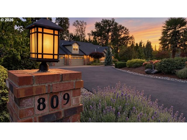 809 Ne 224TH Cir, Ridgefield, WA 98642